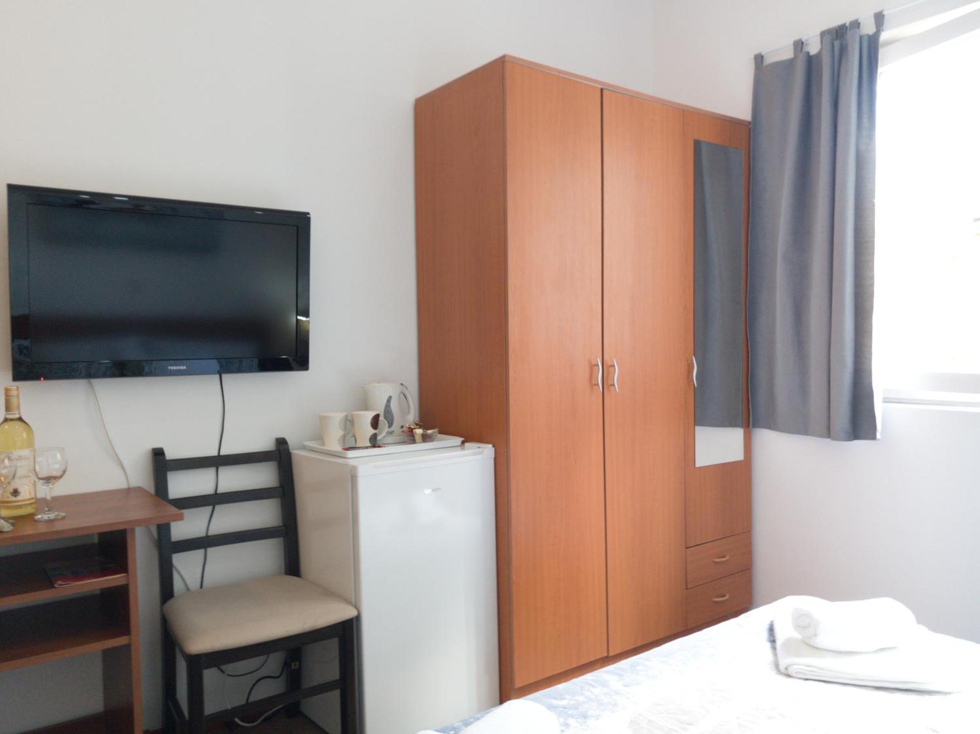 Kiara Room - Self Check In Mokošica Buitenkant foto