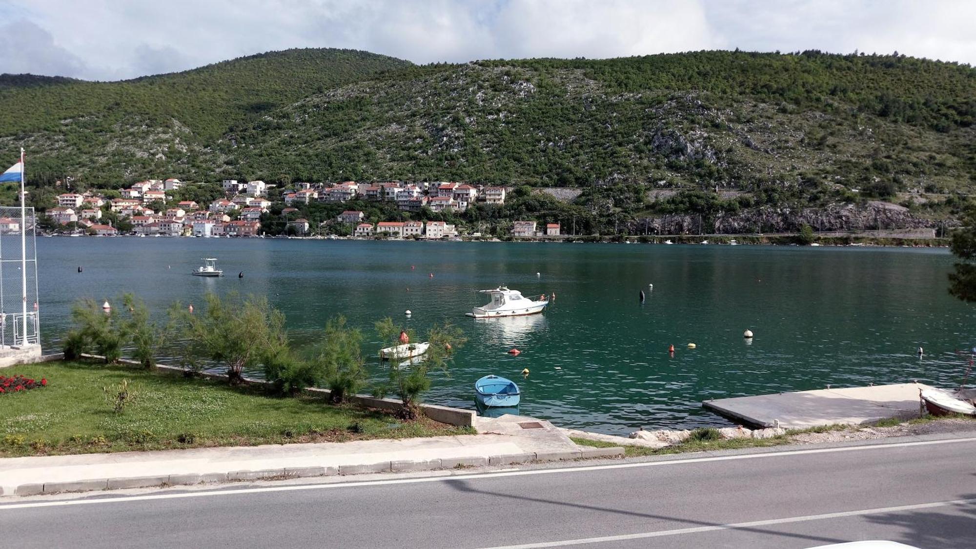 Kiara Room - Self Check In Mokošica Buitenkant foto